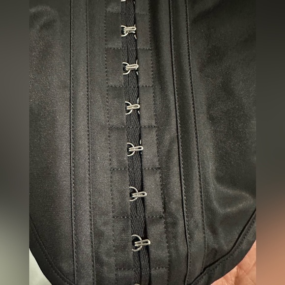 HOUSE OF CB Mina Plunge Long Sleeve Structured Corset Top Black M Edgy Bustier - Picture 4 of 16